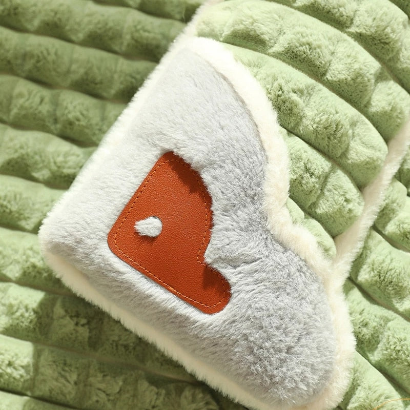 MADDEN Winter Warm Dog Mat Luxury Sofa for Small Medium Dogs GROOMY