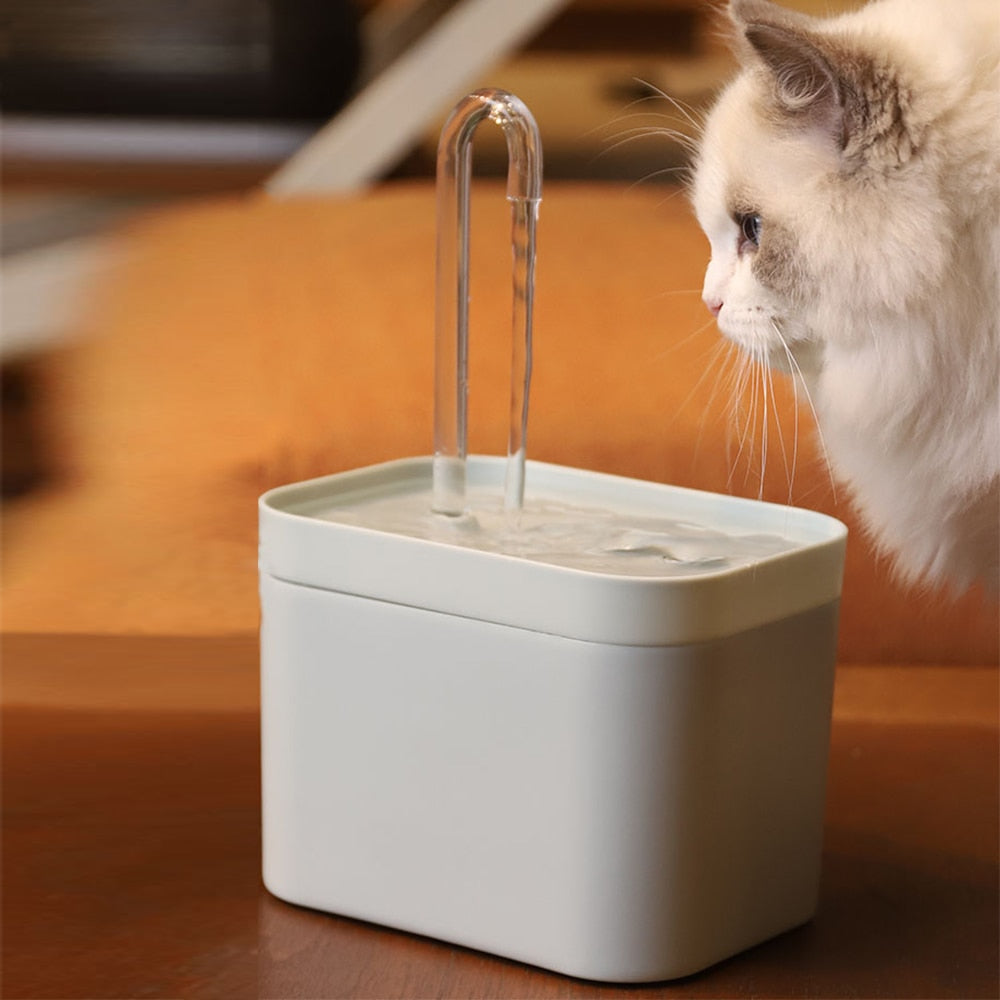 Fontana per gatti automatica AquaCharm – Style Variato